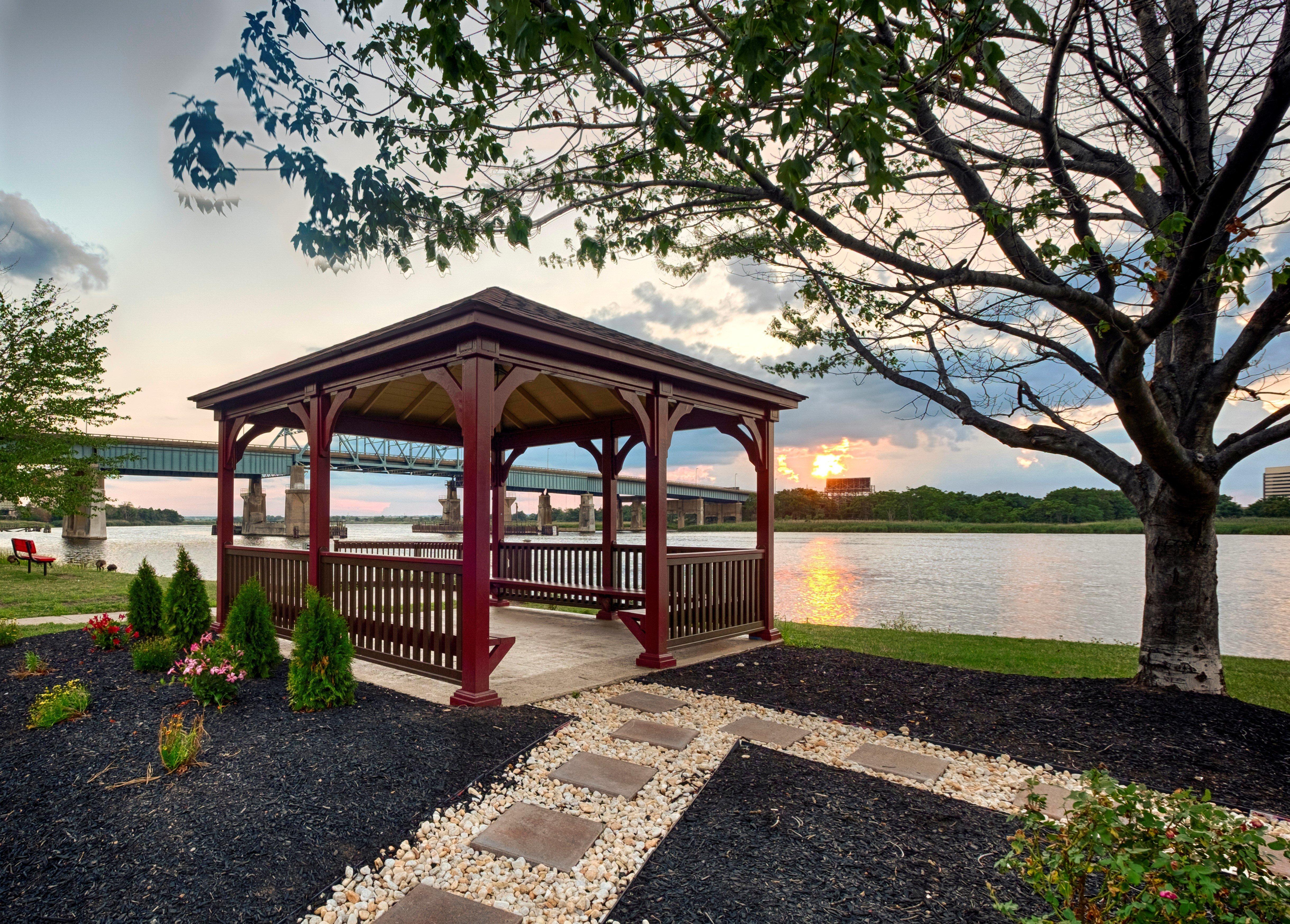 Red Roof Inn Plus+ Secaucus - Meadowlands Εξωτερικό φωτογραφία