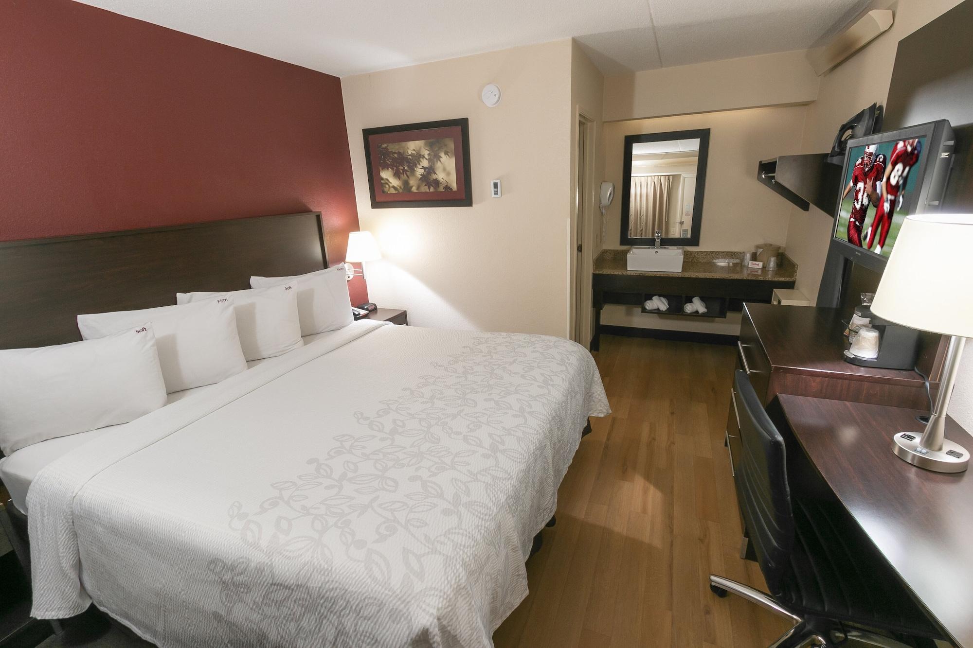 Red Roof Inn Plus+ Secaucus - Meadowlands Εξωτερικό φωτογραφία