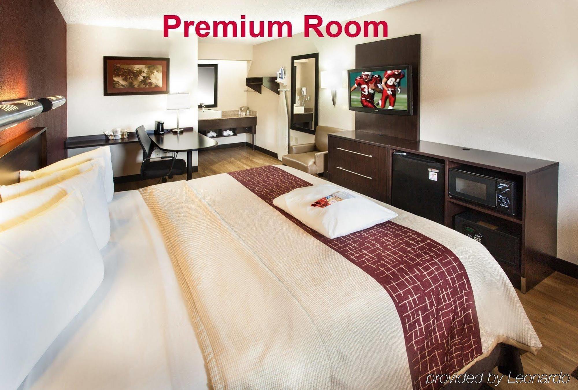 Red Roof Inn Plus+ Secaucus - Meadowlands Εξωτερικό φωτογραφία