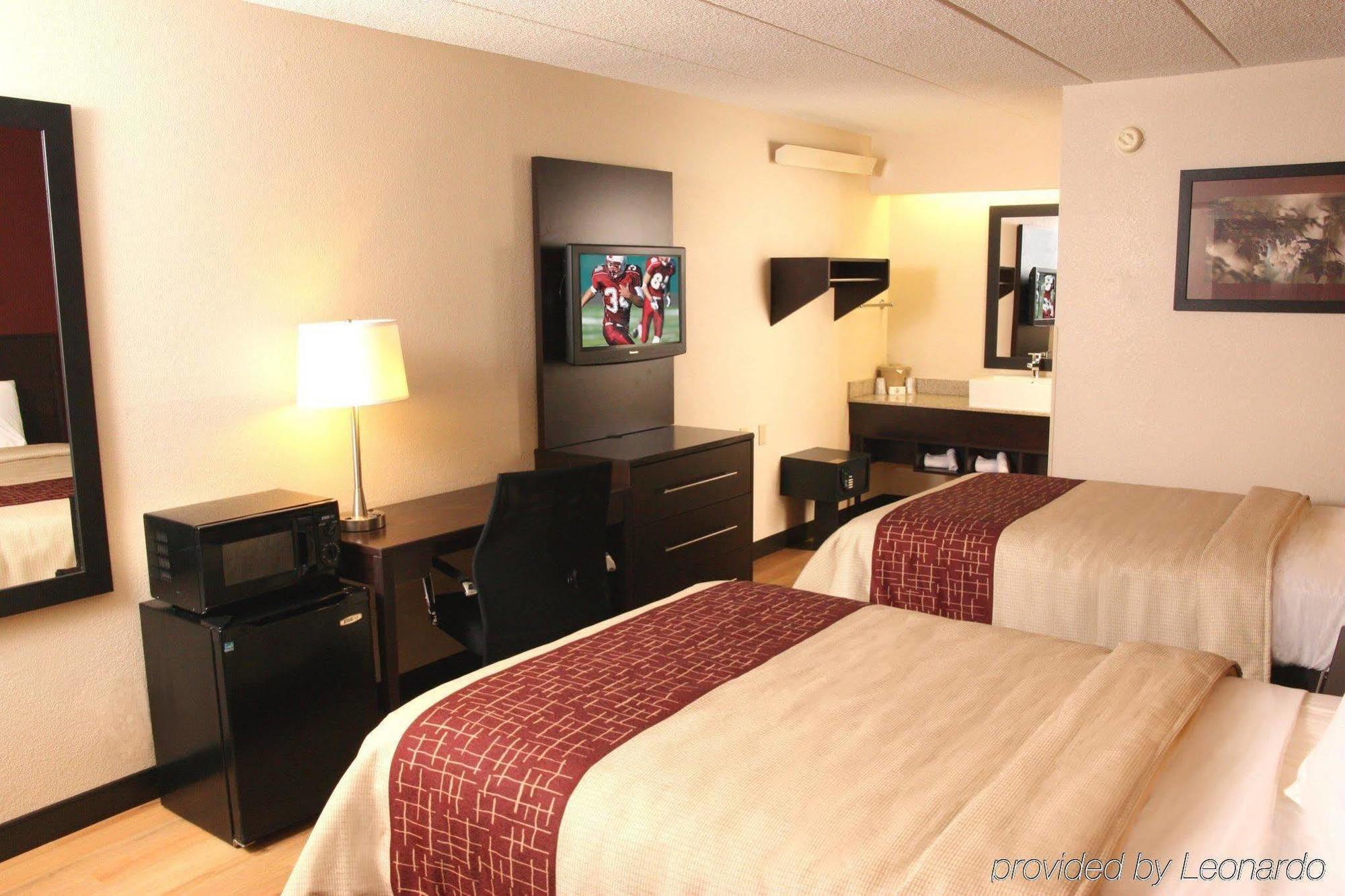 Red Roof Inn Plus+ Secaucus - Meadowlands Εξωτερικό φωτογραφία