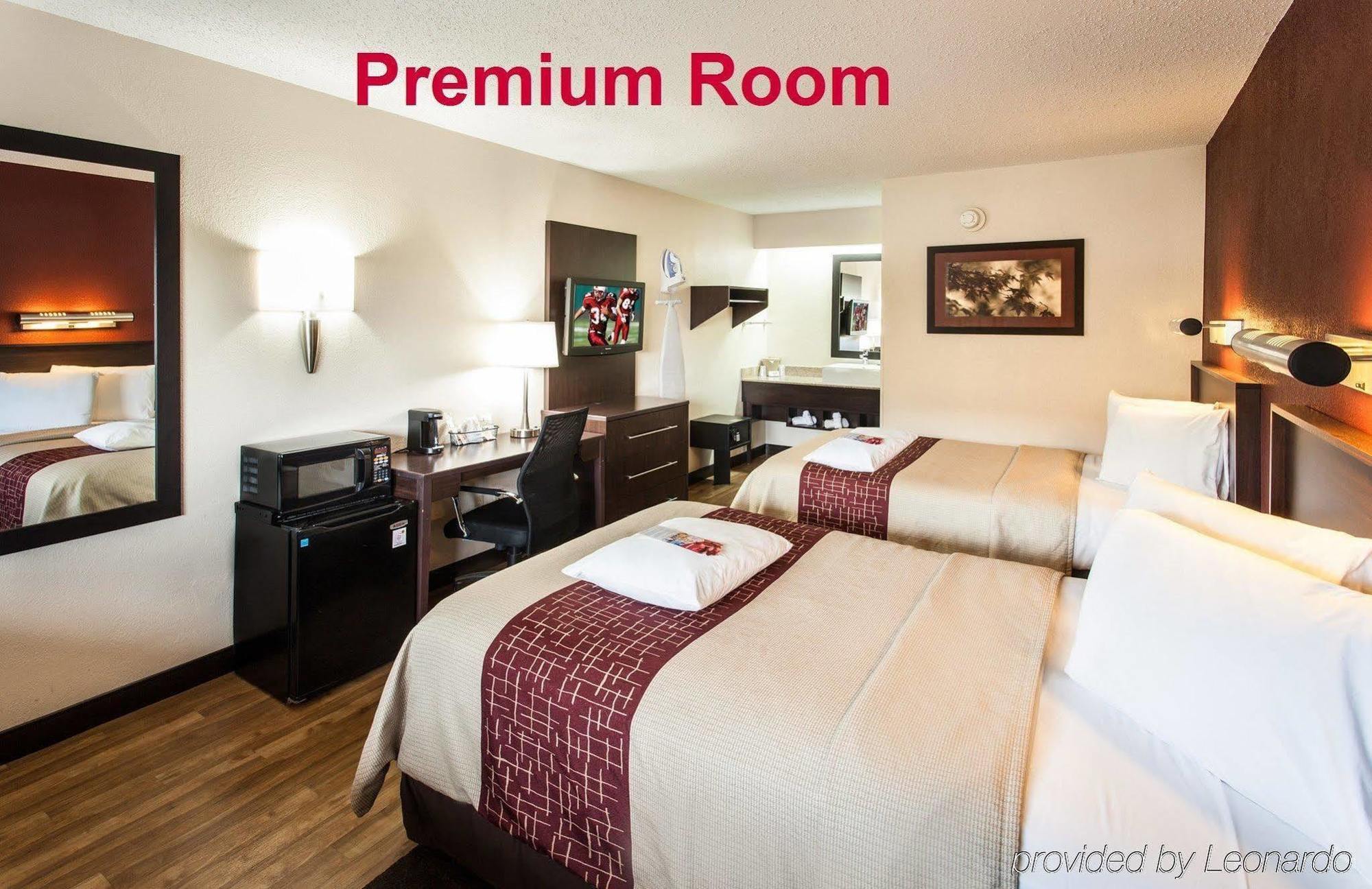 Red Roof Inn Plus+ Secaucus - Meadowlands Εξωτερικό φωτογραφία