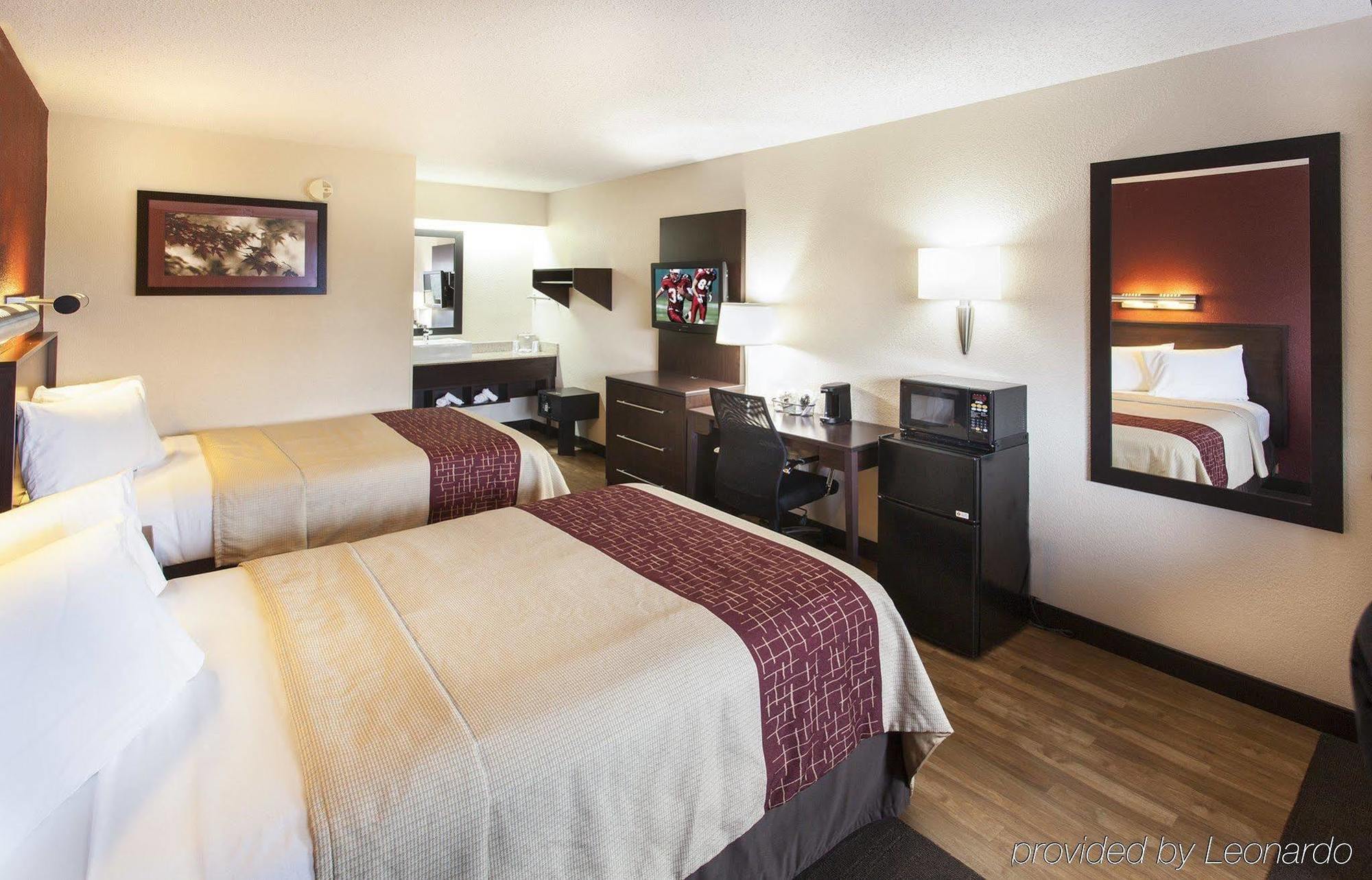 Red Roof Inn Plus+ Secaucus - Meadowlands Εξωτερικό φωτογραφία