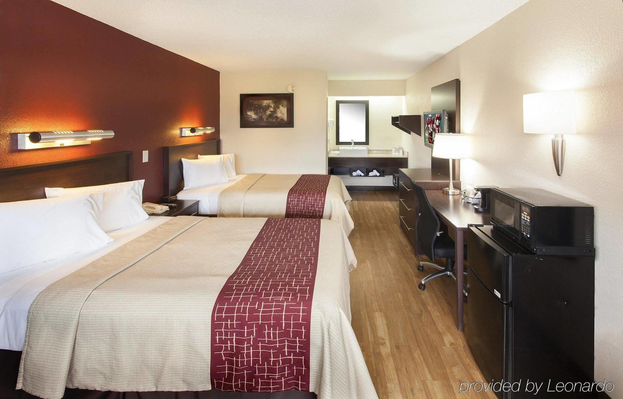 Red Roof Inn Plus+ Secaucus - Meadowlands Εξωτερικό φωτογραφία